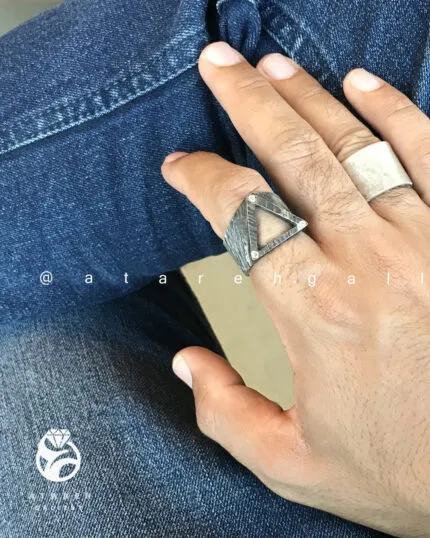 انگشتر مثلثی — عطاره گالری