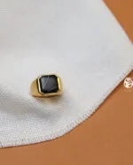 انگشتر اونیکس مردانه با جنس نقره و آبکاری طلا