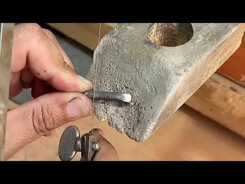 صحنه‌ای از ویدیوی ساخت — کانال یوتیوب عطاره
